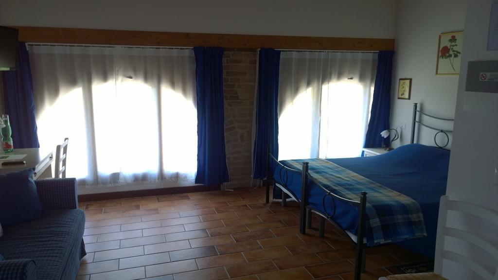 La Vigna Dei Peri Villa Quattro Castella Exteriör bild